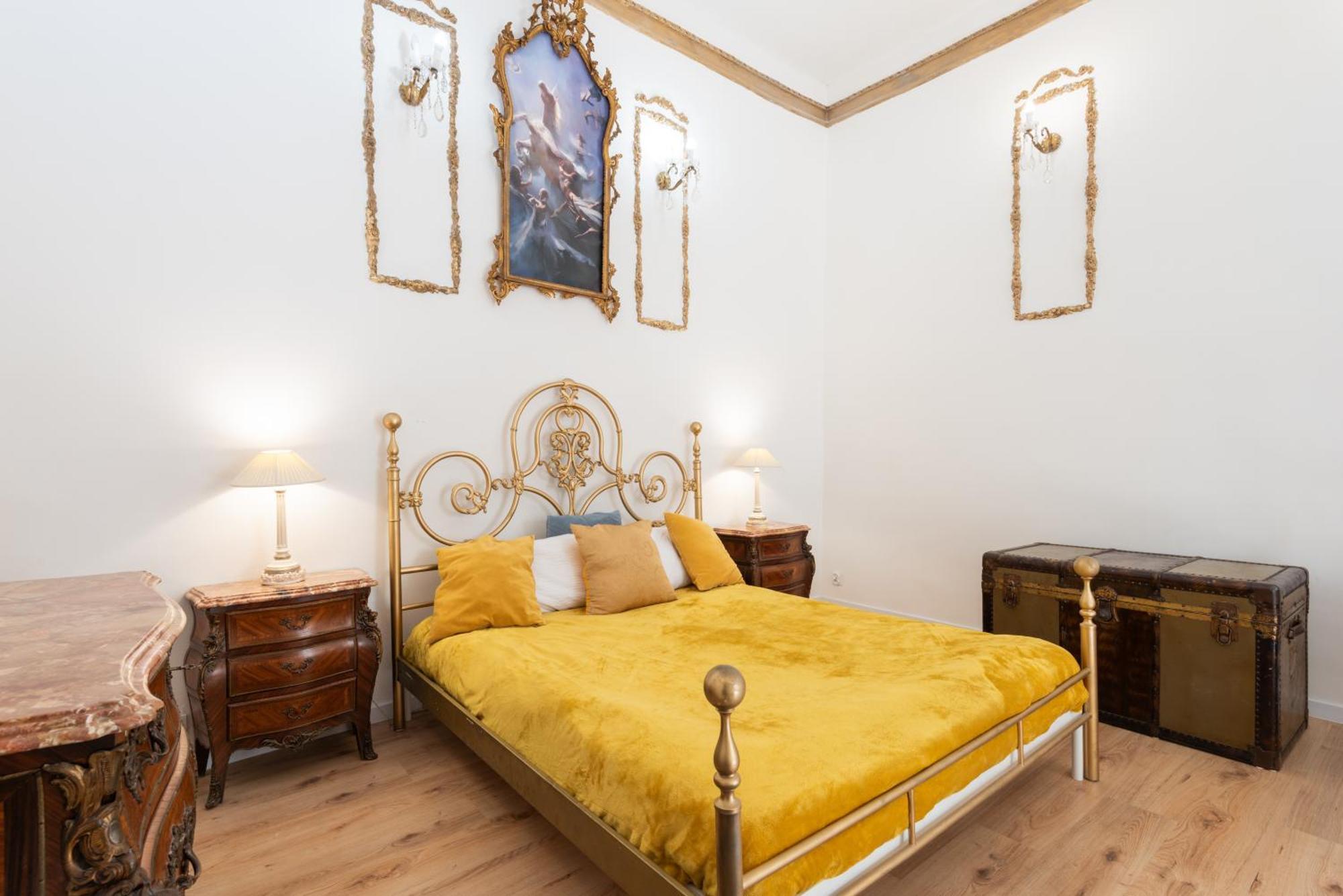 Historic Suite Next To The Castle Bari Exterior foto